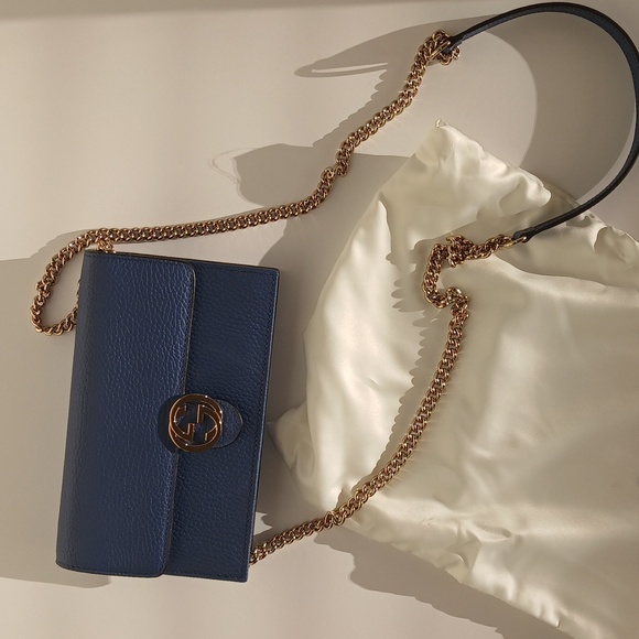 Gucci Caspian Blue Chain Wallet - Picture 8 of 11